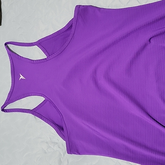 Purple active tank top - Picture 5 of 7
